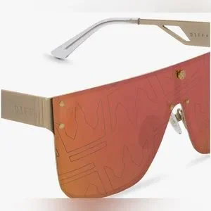 Diff X Robin Arzón | La Reina Sunglasses Diff Eyewear | Accessories | Diff X Robin Arzn La Reina  main image 4